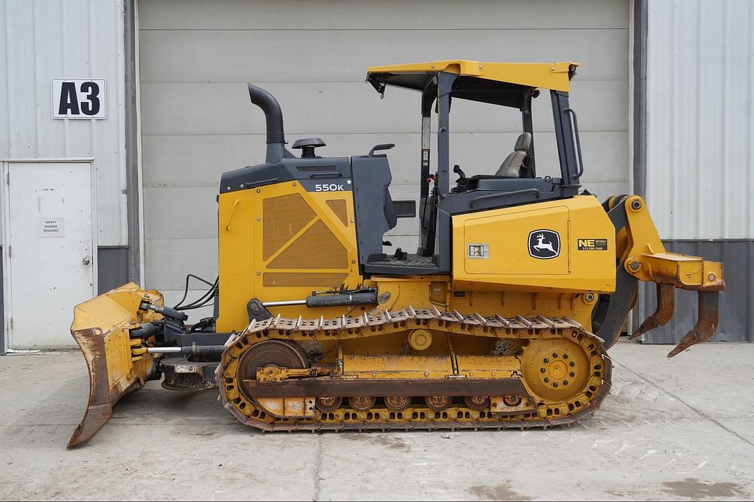 Image of John Deere 550K XLT Primary image