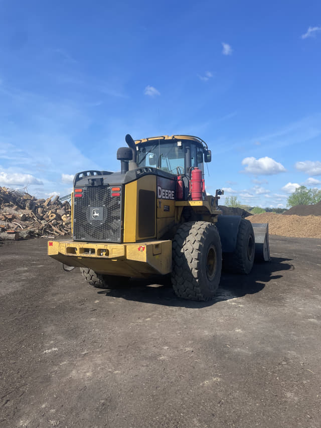 Image of John Deere 644K equipment image 4