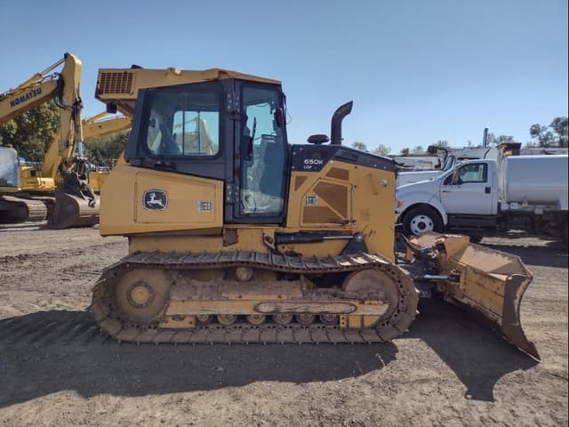 Image of John Deere 650K LGP equipment image 2