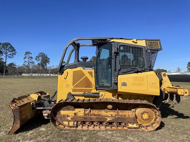 Image of John Deere 650K XLT equipment image 1