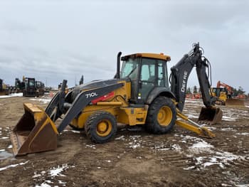 2018 John Deere 710L Equipment Image0