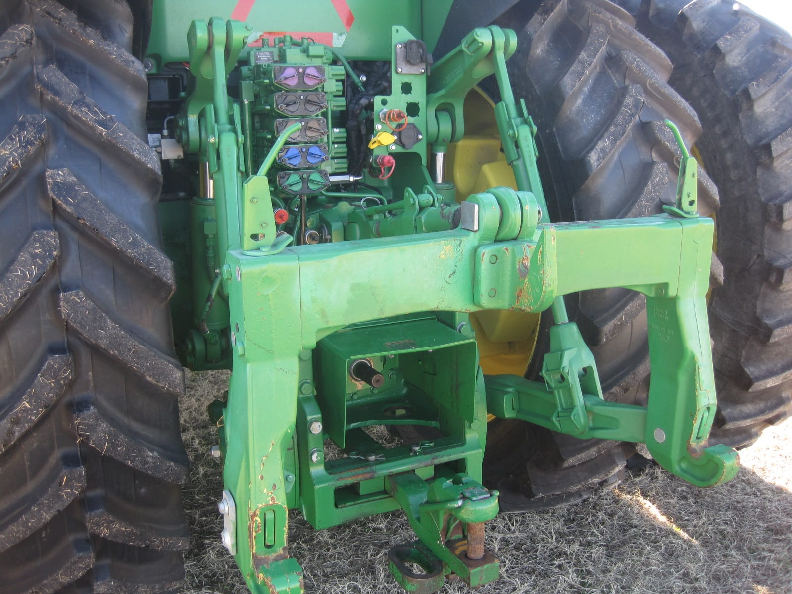 2018 John Deere 8295R Equipment Image0