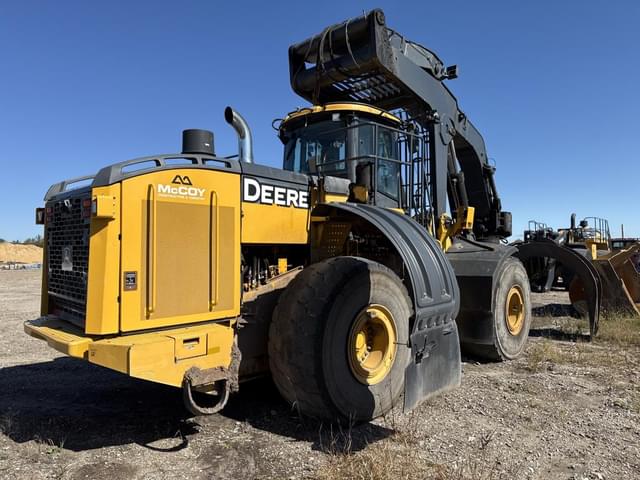 Image of John Deere 844K-III equipment image 4