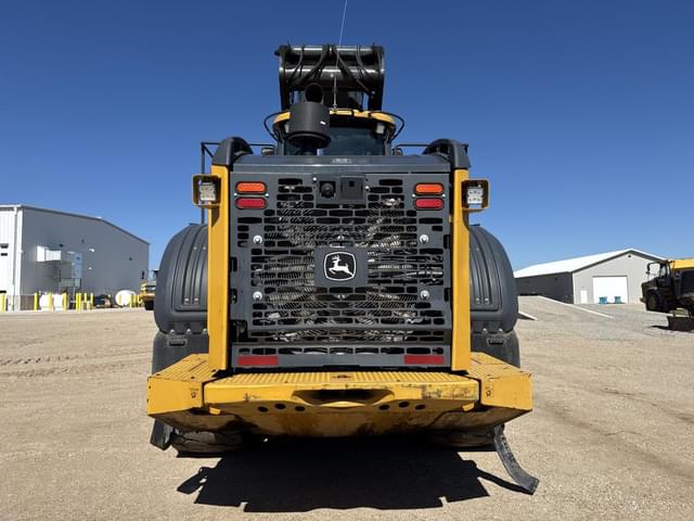 Image of John Deere 844K equipment image 3