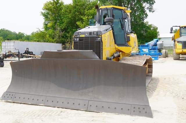 Image of John Deere 850K LGP equipment image 4