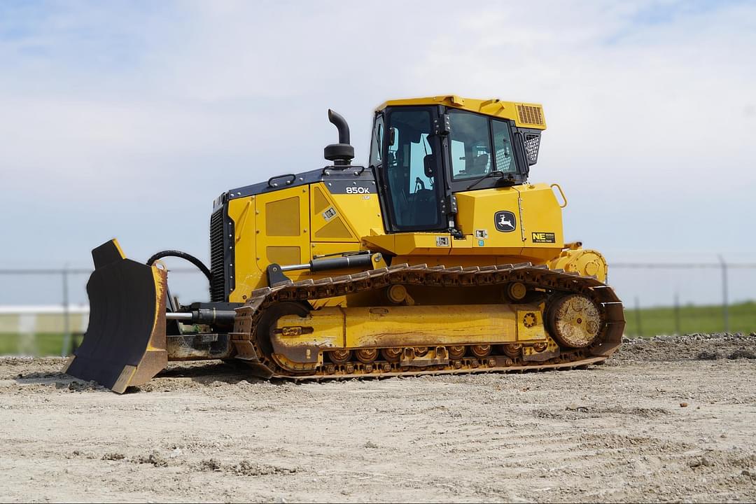 Image of John Deere 850K LGP Primary image