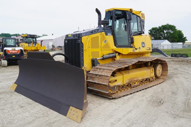 Image of John Deere 850K LGP equipment image 2