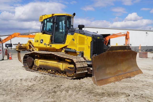 Image of John Deere 850K WLT equipment image 3