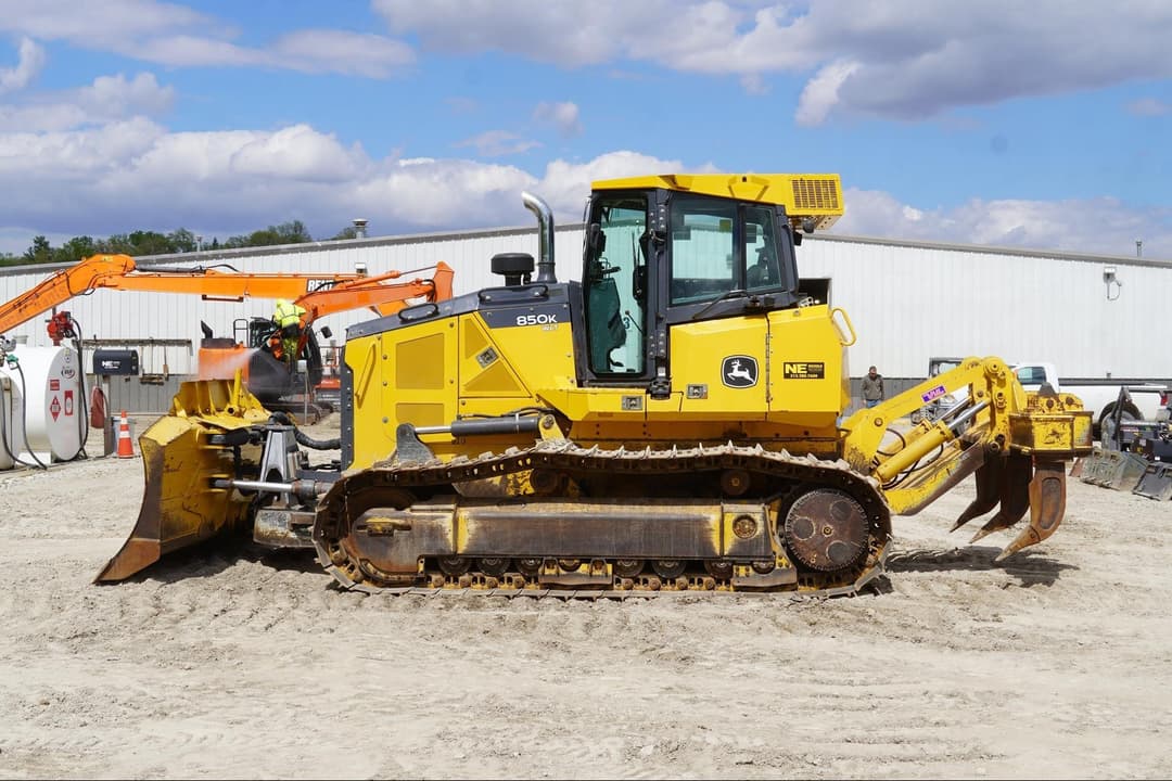 Image of John Deere 850K WLT Primary image