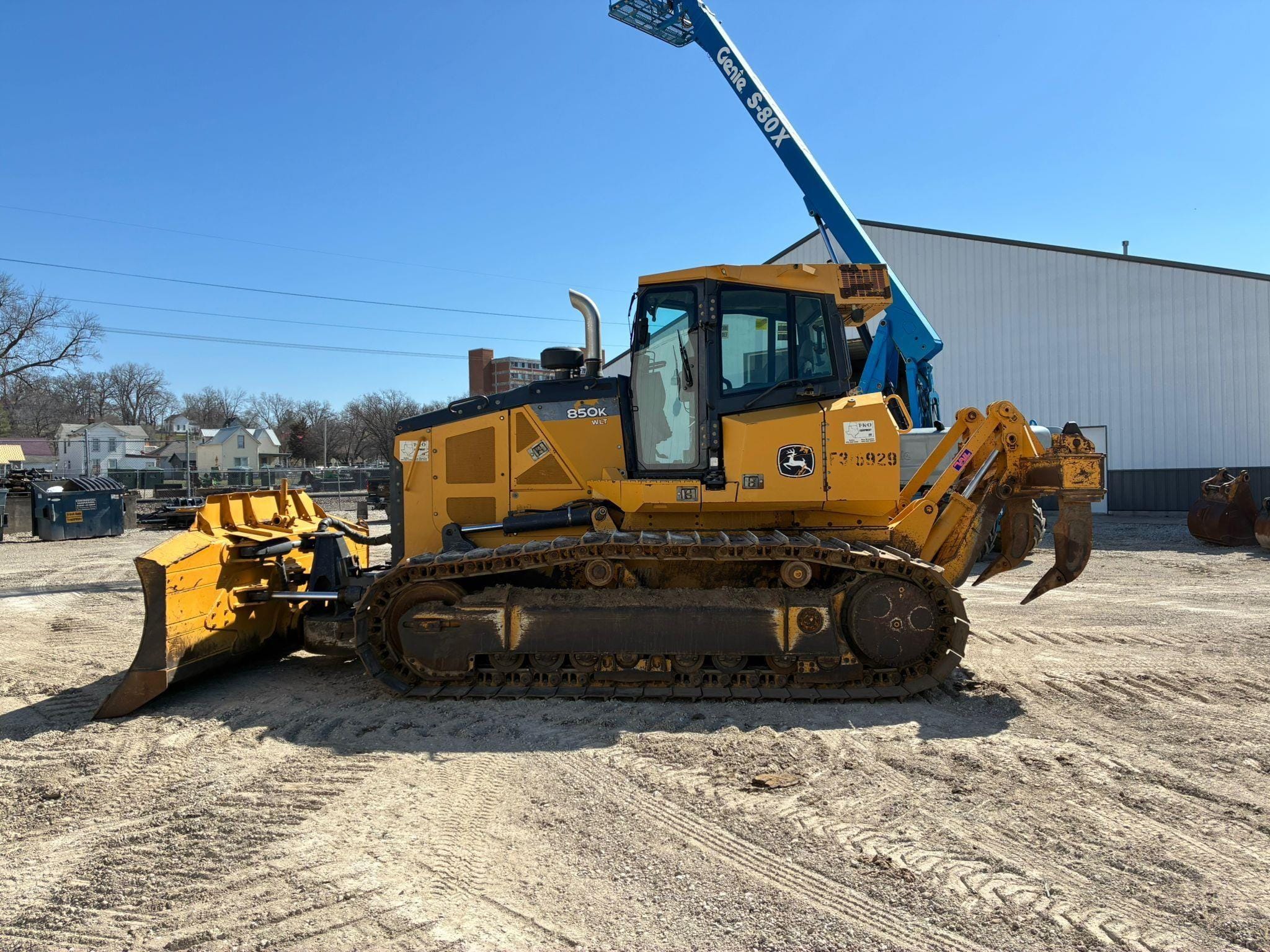 2018 John Deere 850K WLT Equipment Image0