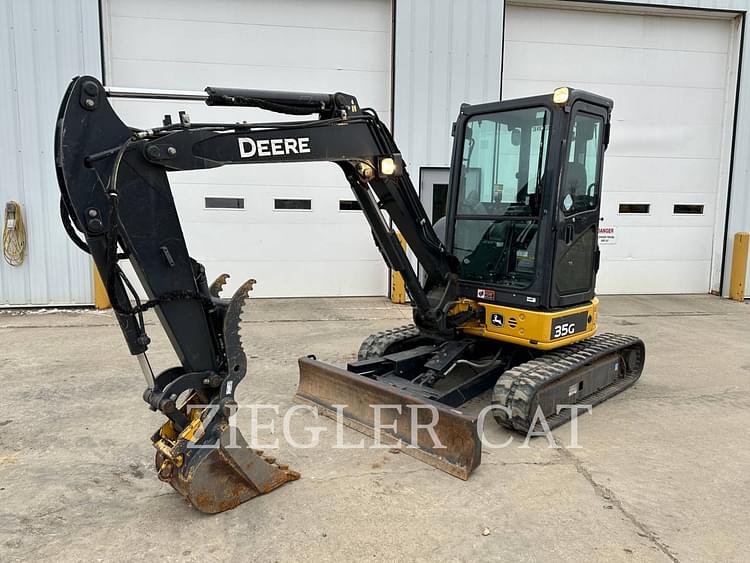 2018 John Deere 35G Equipment Image0