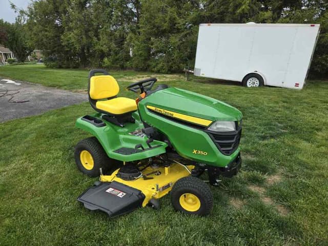 Image of John Deere X350 equipment image 4