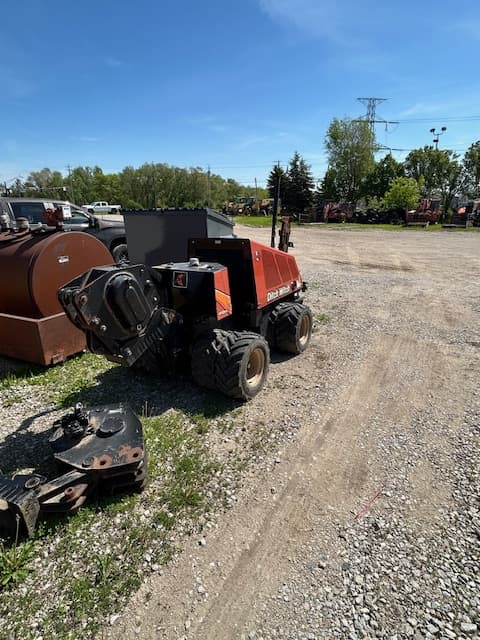 Image of Ditch Witch 410SX equipment image 3