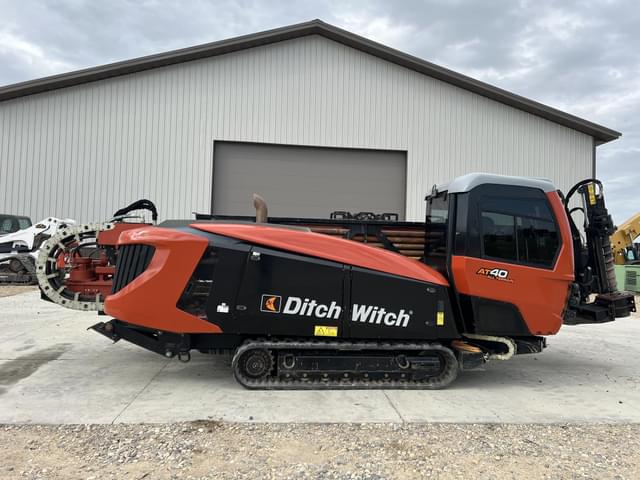 Image of Ditch Witch AT40 equipment image 2