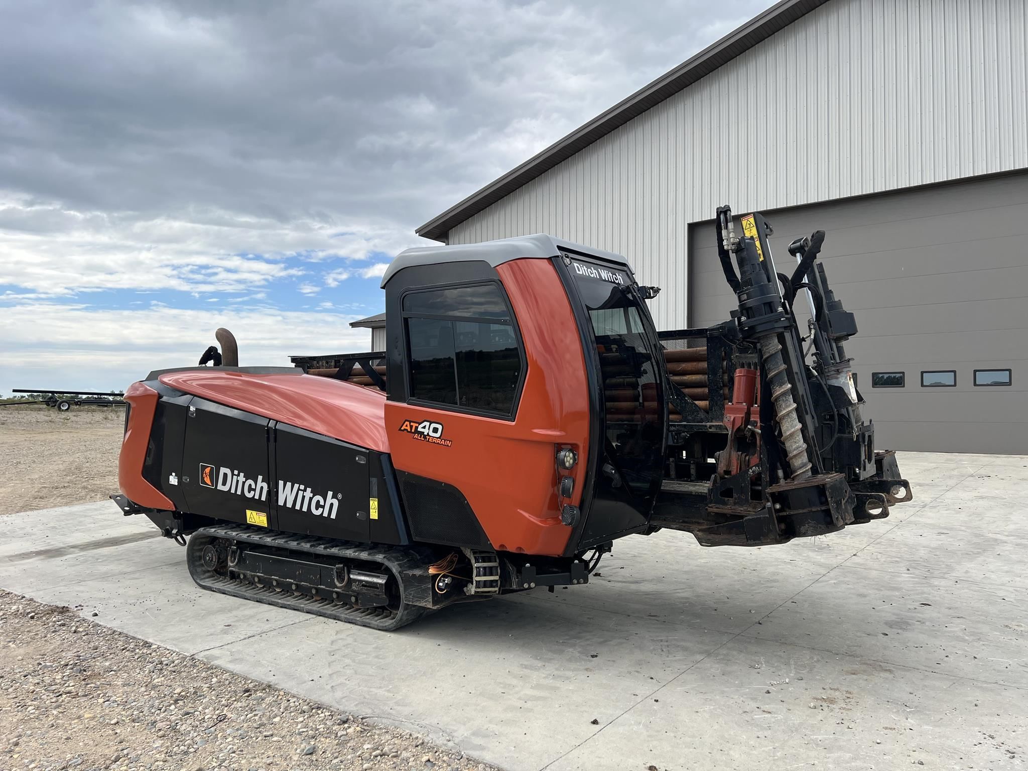 2018 Ditch Witch AT40 Equipment Image0