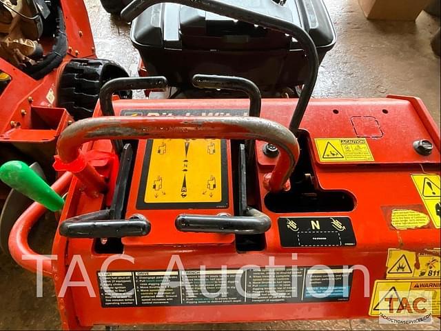 Image of Ditch Witch C16X equipment image 3