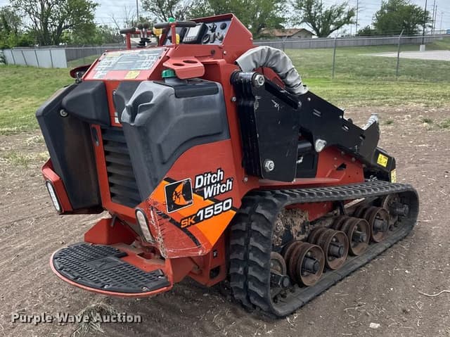 Image of Ditch Witch SK1550 equipment image 4