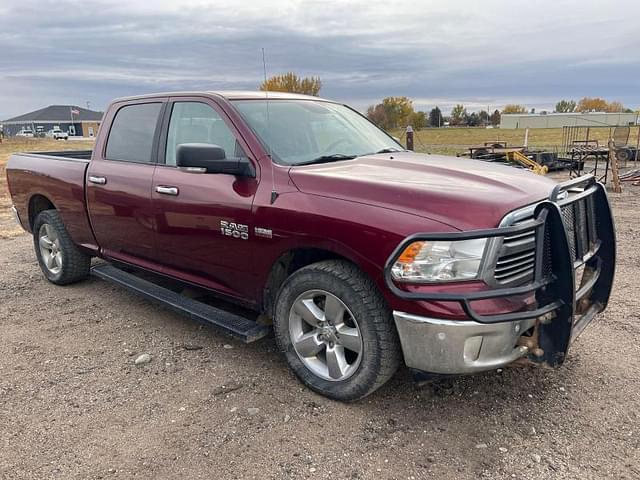 Image of Dodge Ram 1500 equipment image 2