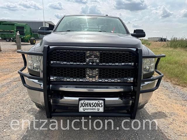 Image of Dodge Ram 2500 equipment image 1
