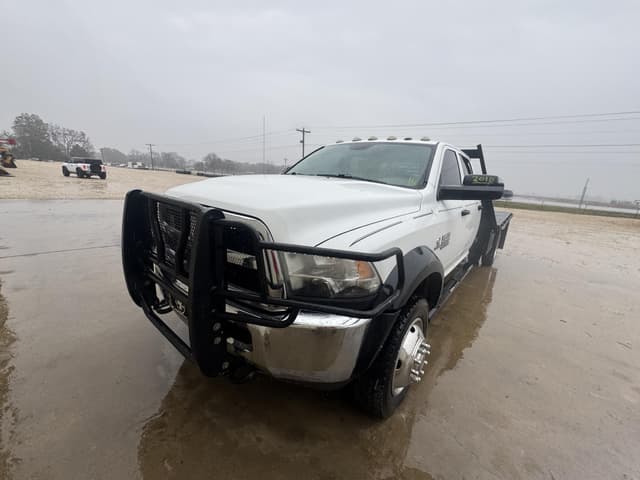 Image of Dodge Ram 5500 equipment image 2