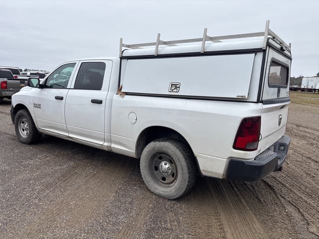 Image of Dodge Ram 1500 equipment image 3