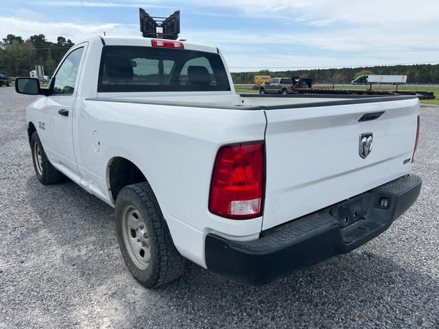 Image of Dodge Ram 1500 equipment image 2