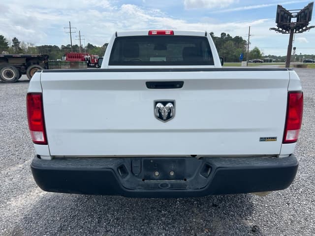 Image of Dodge Ram 1500 equipment image 3