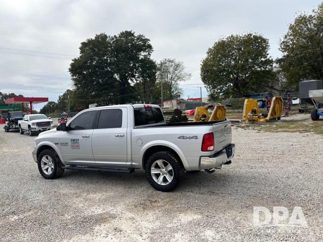 Image of Dodge Ram 1500 equipment image 3