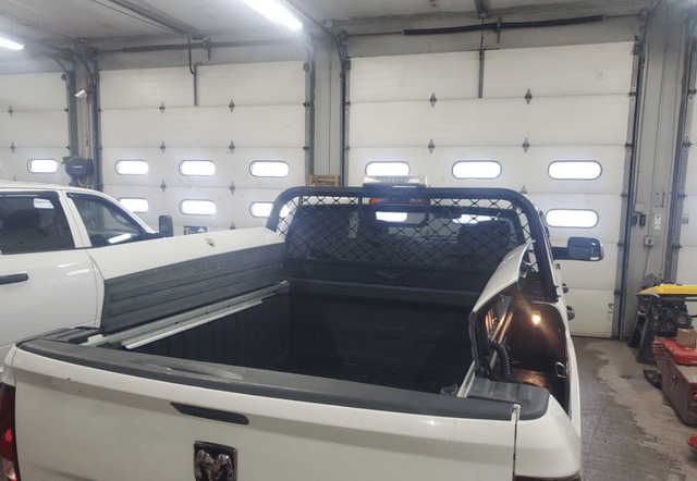 Image of Dodge Ram 1500 equipment image 2