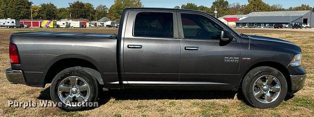 Image of Dodge Ram 1500 equipment image 3