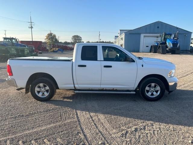 Image of Dodge Ram 1500 equipment image 3