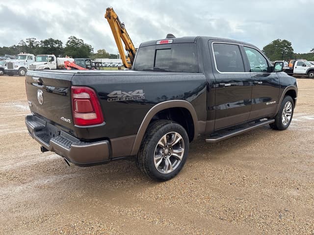 Image of Dodge Ram 1500 equipment image 2