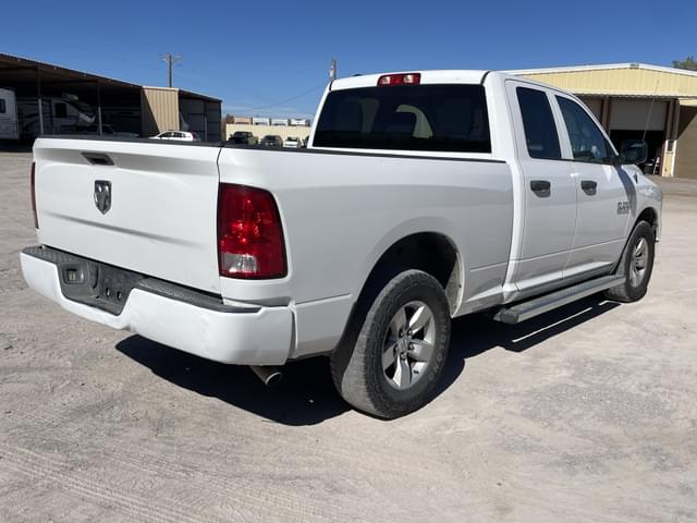 Image of Dodge Ram 1500 equipment image 4