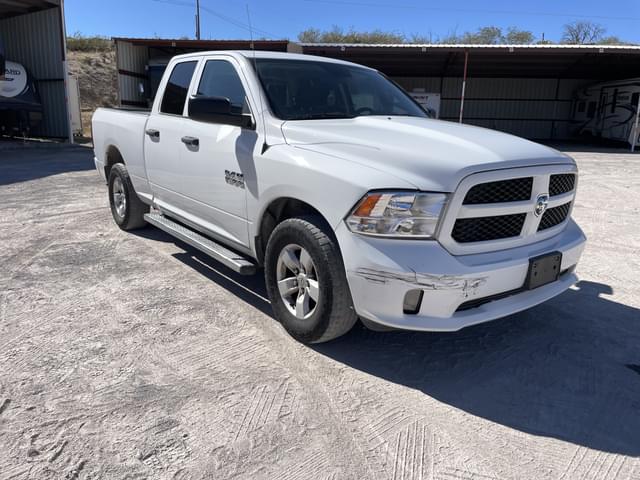 Image of Dodge Ram 1500 equipment image 2