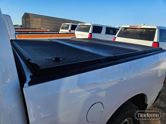 Image of Dodge Ram 1500 equipment image 2