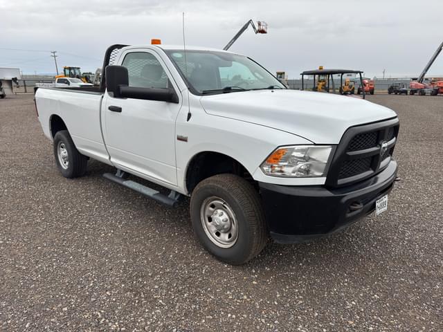 Image of Dodge Ram 2500 equipment image 3