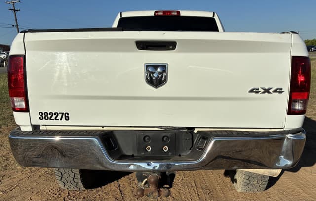 Image of Dodge Ram 2500 equipment image 4