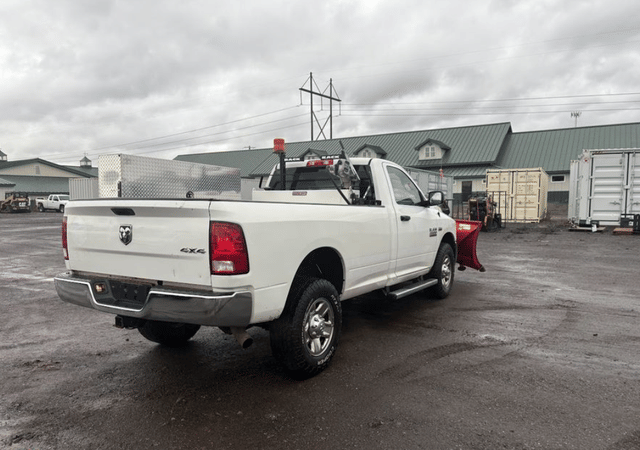 Image of Dodge Ram 2500 equipment image 4