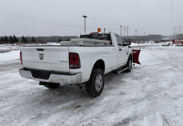 Image of Dodge Ram 2500 equipment image 4