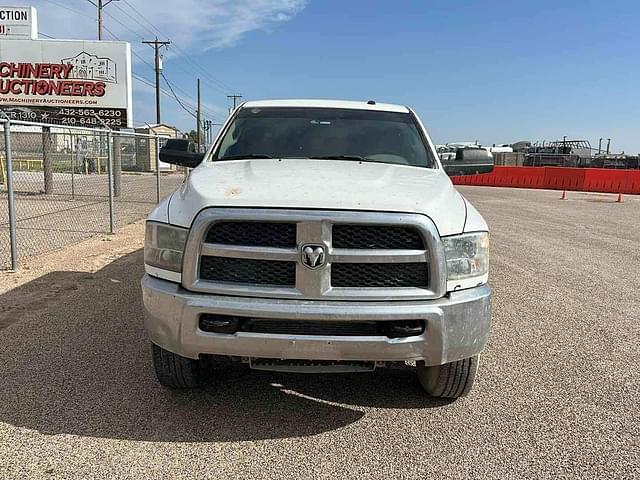 Image of Dodge Ram 2500 equipment image 1