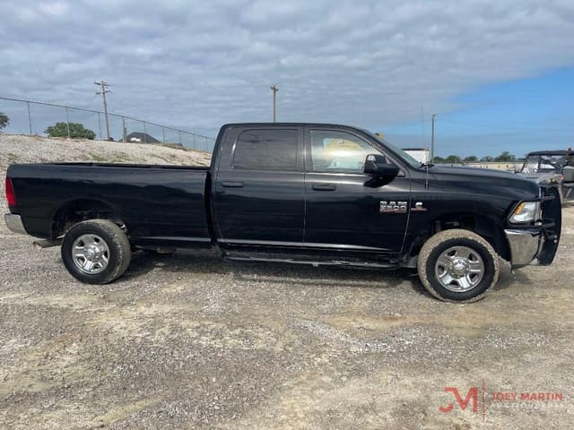 Image of Dodge Ram 2500HD equipment image 1