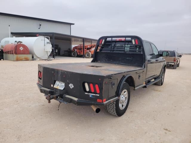 Image of Dodge Ram 2500 equipment image 4