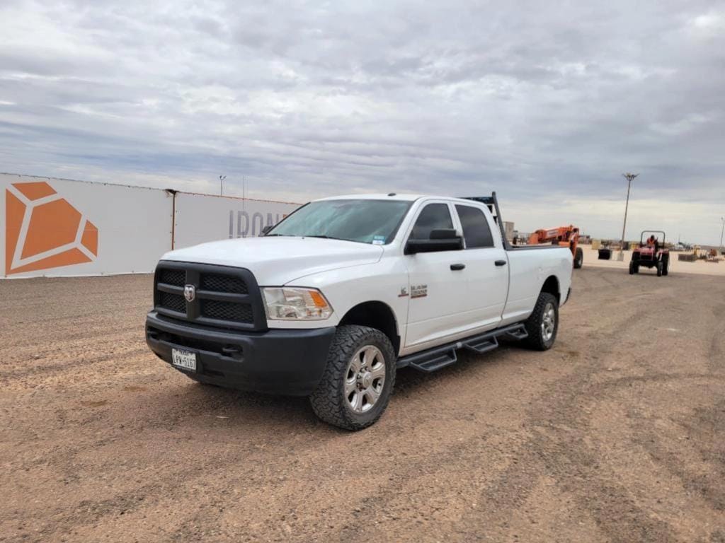 2018 Dodge Ram 2500 Equipment Image0