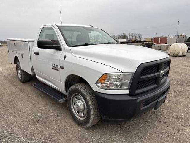 Image of Dodge Ram 2500HD equipment image 3