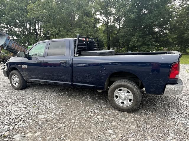 Image of Dodge Ram 2500 equipment image 1
