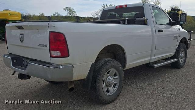 Image of Dodge Ram 2500 equipment image 4