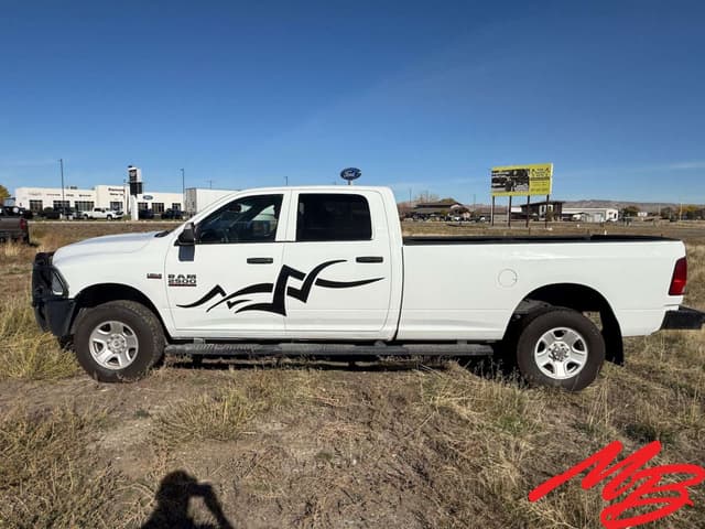 Image of Dodge Ram 2500 equipment image 2