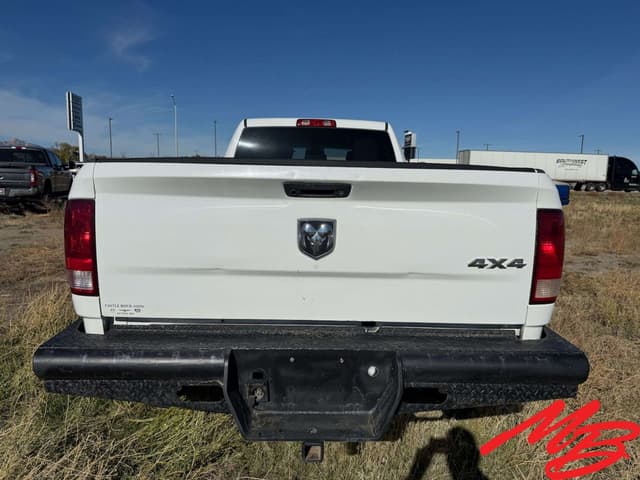 Image of Dodge Ram 2500 equipment image 4