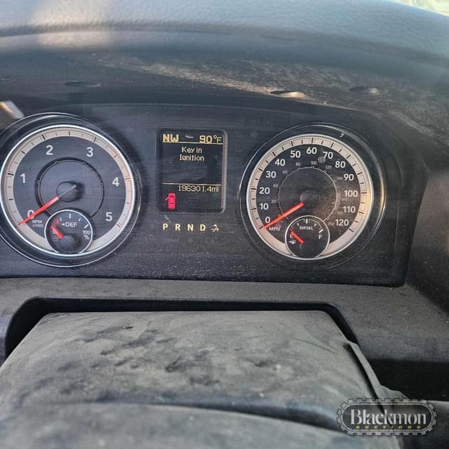 Image of Dodge Ram 2500 equipment image 4