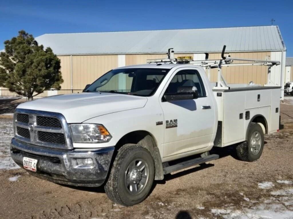2018 Dodge Ram 3500 Equipment Image0